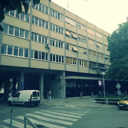 Sobe Apartamento *